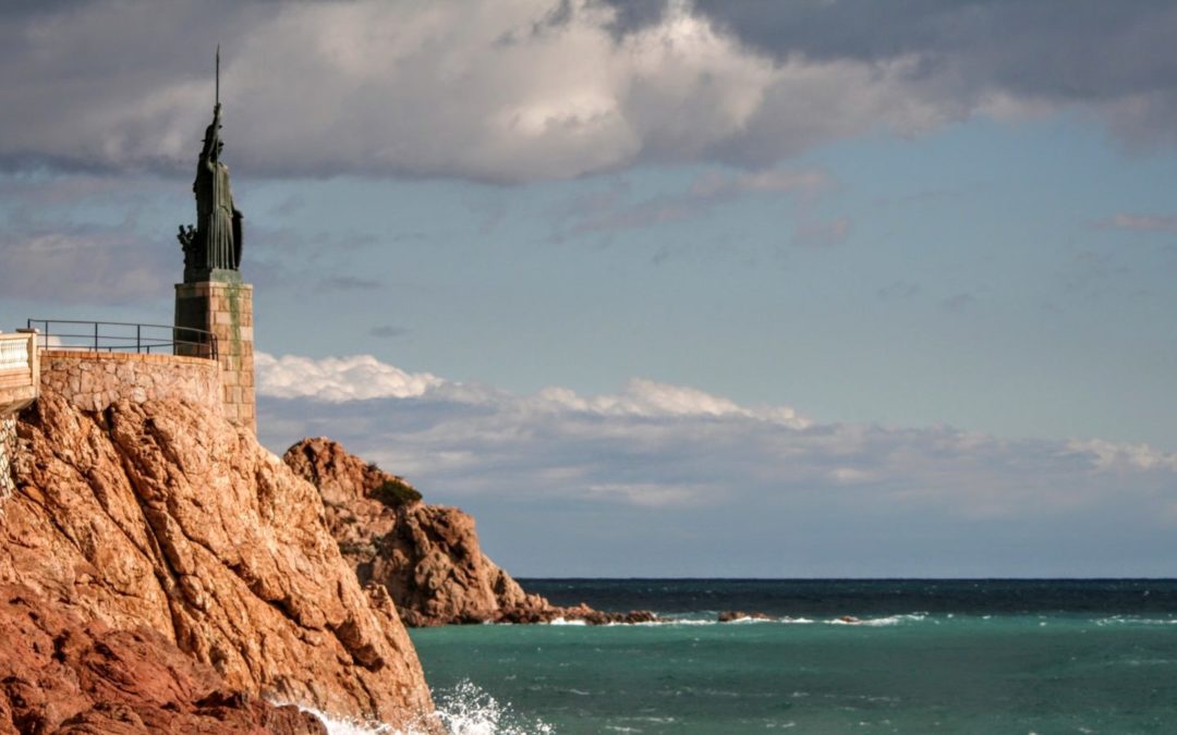 TOSSA DE MAR. IL MARE D’INVERNO (MA ANCHE PER TUTTE LE ALTRE STAGIONI…)